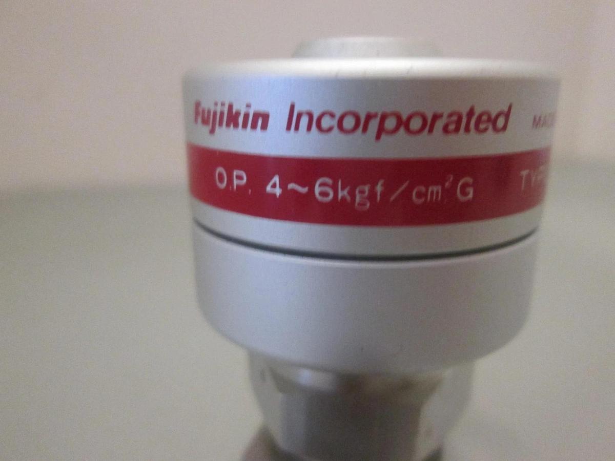 Used Fujikin Mega-Mini, 4-6kgf, Pneumatic Valve, 1/4" F UJR, Used