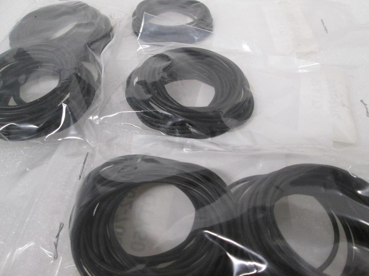 O-Ring, Black, 202-7008, New, Lot of 138