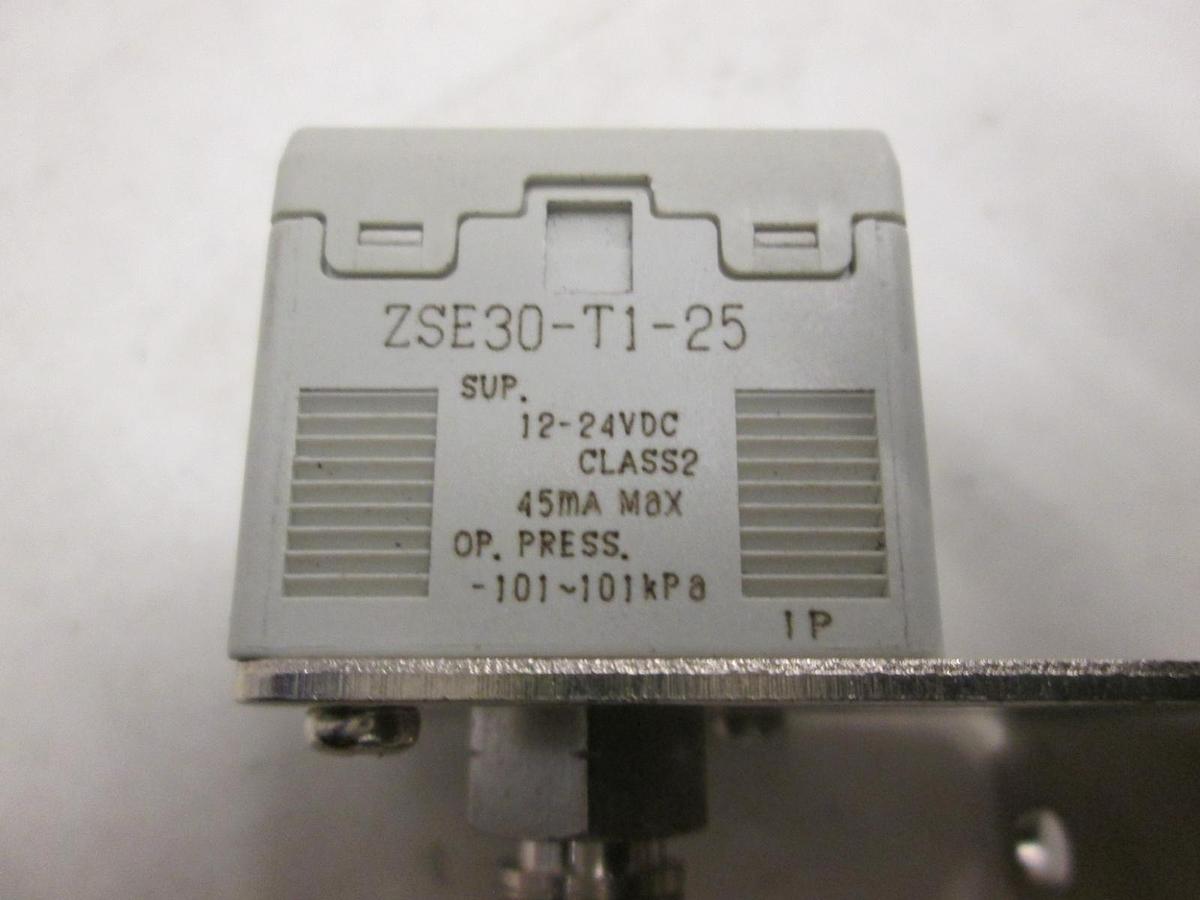 Used SMC, Pressure Switch, ZSE30-T1-25, 12-24VDC, Used