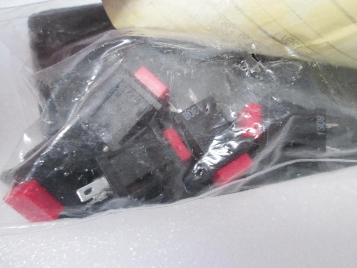 Red Push Button Switch, SPST-NO, 1A, 125V, 109-7169, New, Lot of 5