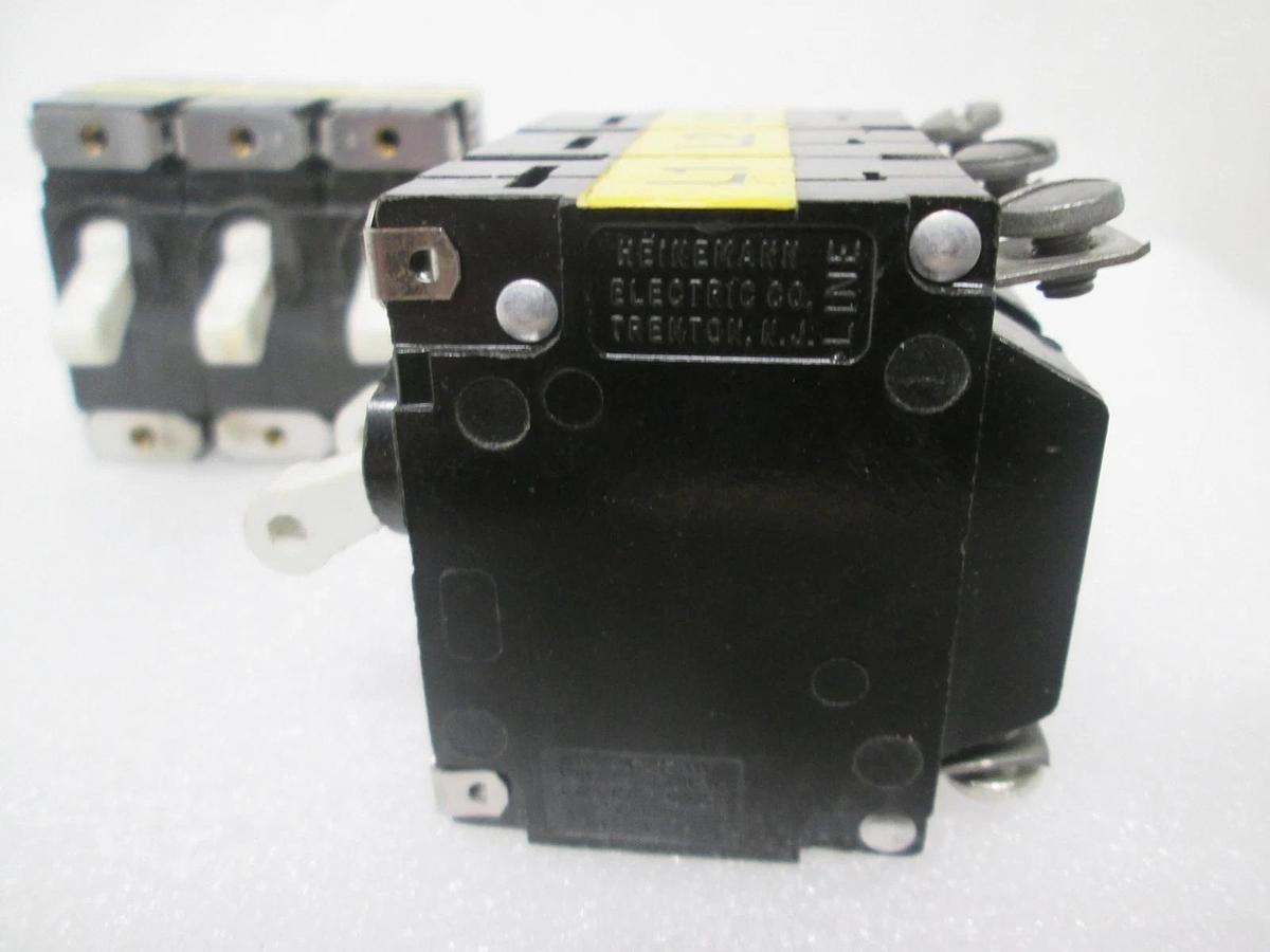 Heinemann, JA3-T3-A, Circuit Breaker, 3 Pole, 15A, 111-7004, New