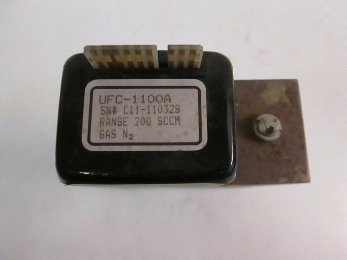 Used Unit UFC-1100A Mass Flow Controller MFC, N2, 200 SCCM