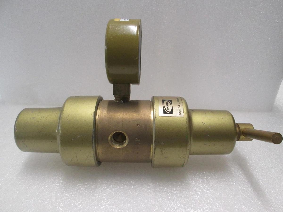 Used Harris, 9296, Multi-Stage Regulator Assy, USG Gauge 0-150 PSI, Used