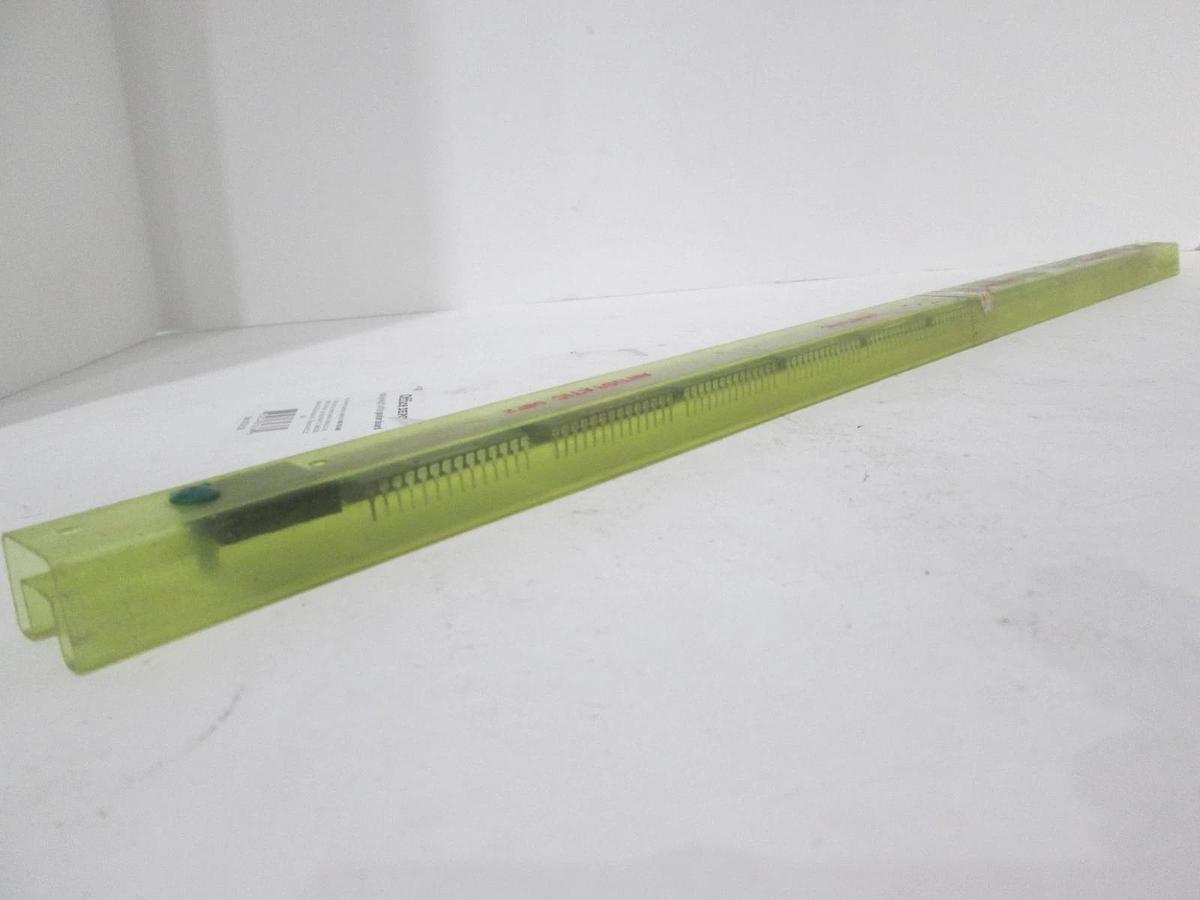 8136Y, 320066-12, Integrated Circuit, New, Lot of 11