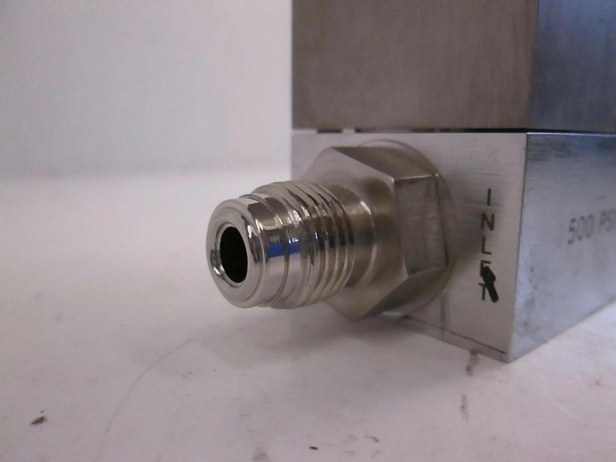 Used Unit UFC-1510A Mass Flow Controller, Gas, H2, 20 SLM