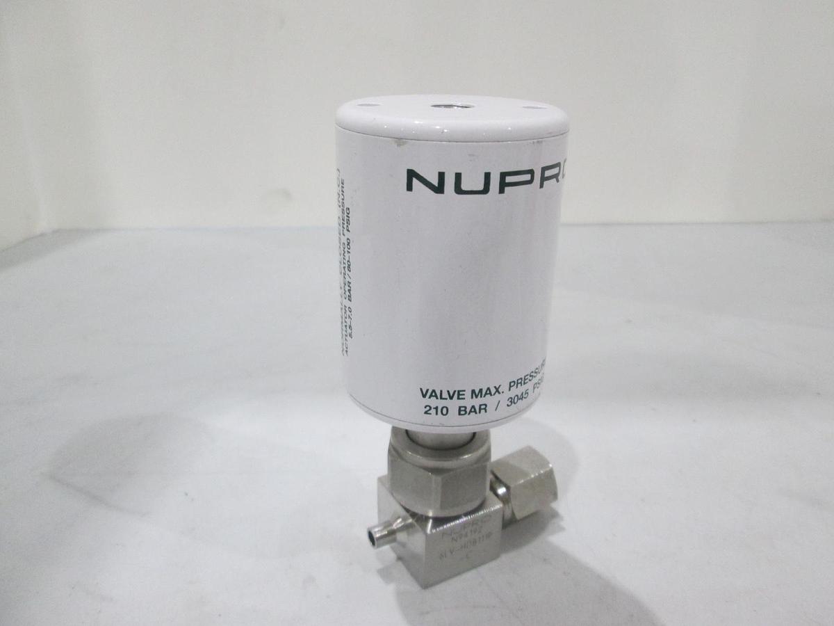 Used Nupro, 6LV-HDB111P-C, 3 Way High Pressure Valve, Butt End Weld/ FVCR, Used