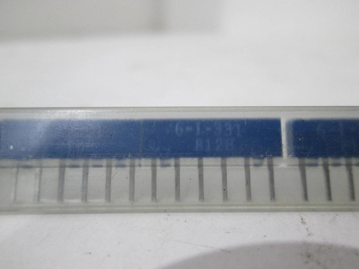 Bourns, 6-1-331-8128, Integrated Circuit, New, Lot of 35