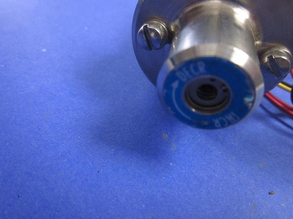 Used Autoflow FS5704CV-8M Adjustable Flow Switch for High Flow Liquid, Viton Seal