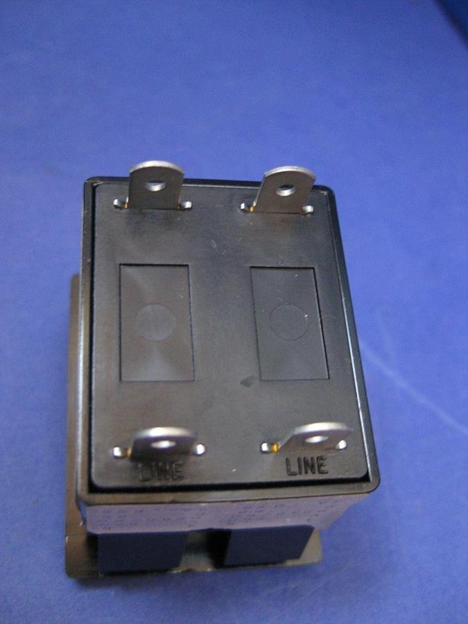 Airpax 203-11-25375-2 Circuit Breaker Switch, 250V, 50/60Hz, Lot of 2