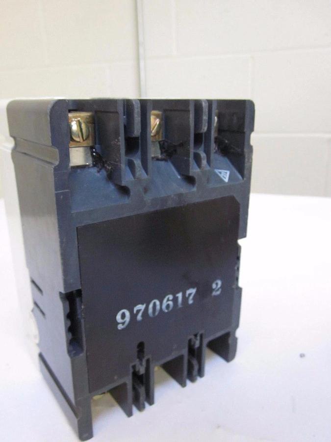 Used CUTLER HAMMER Motor Circuit Protector HMCP007C0C, 7A, 3P