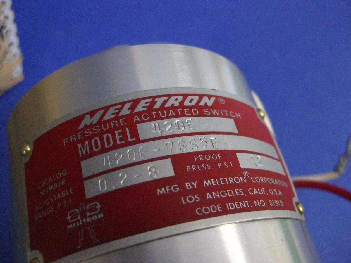 Used MELETRON 420E Pressure Actuated Switch 420E-7SS5E, 0.2 - 8 PSI