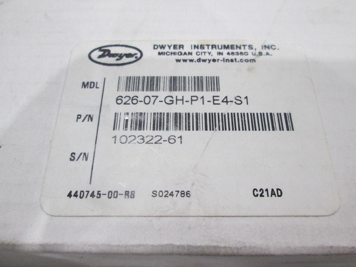 Used Dwyer, 626-07-GH-P1-E4-S1, Pressure Transducer, New