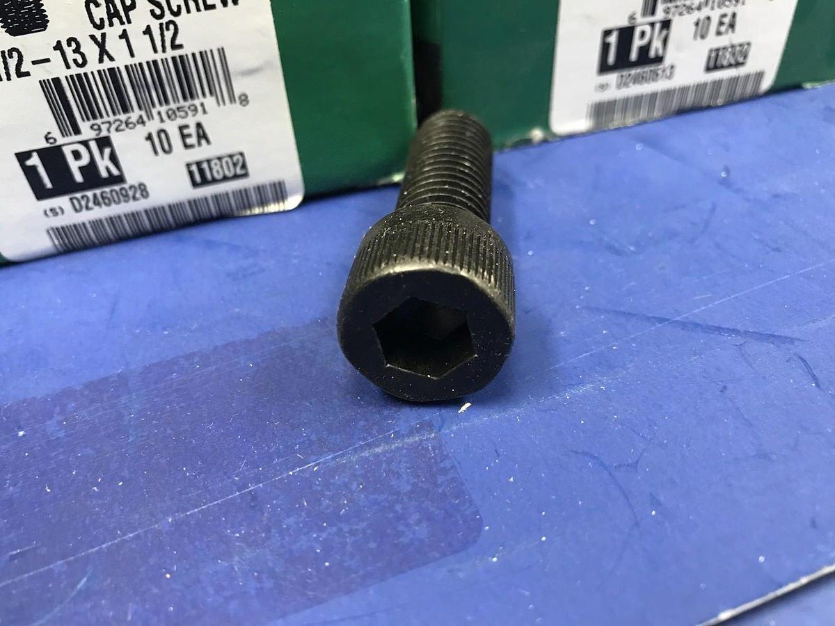 Used Camcar 1/2-13 x 1 1/2 Hex Socket Head Cap Screw, Lot of 30 Pieces