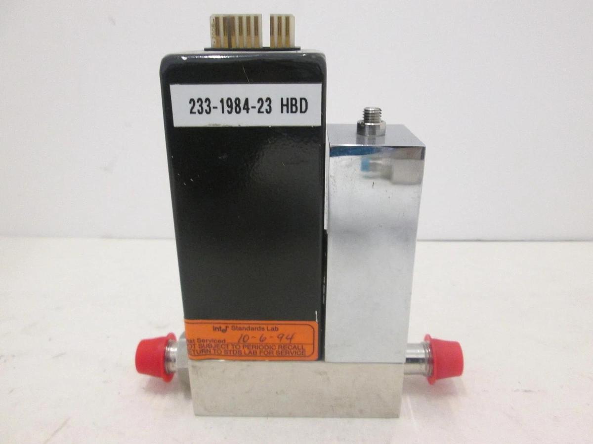 Used Unit UFC-1500A, Mass Flow Controller MFC, N2, 2000 SCCM, Used