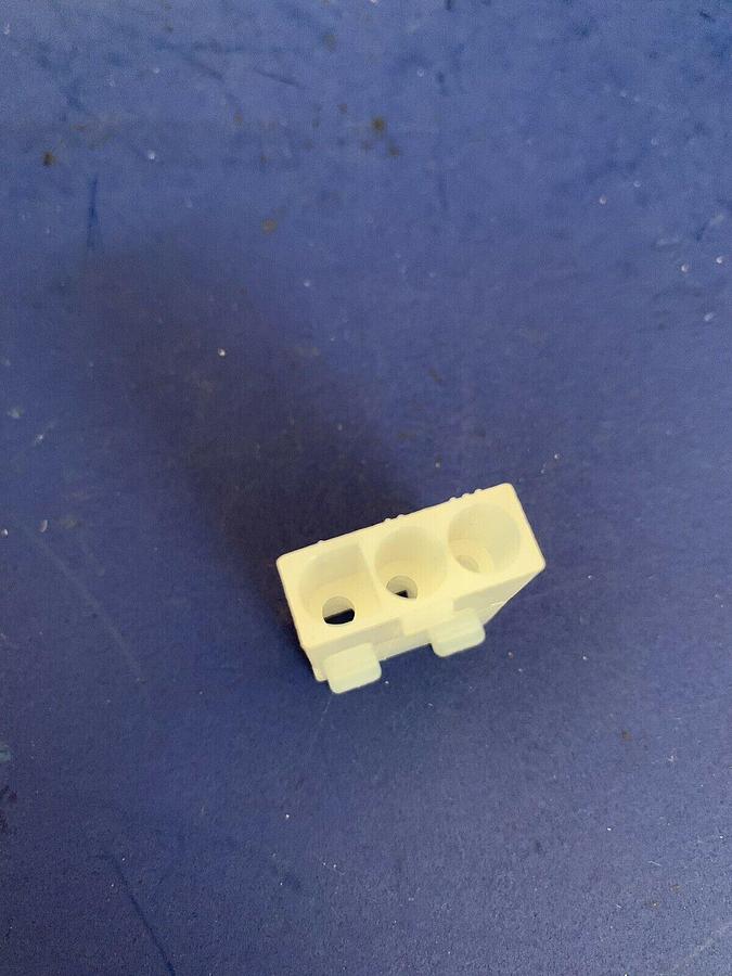 Used 3 Position Rectangular Housing, Plug Connector, Nylon, Lot of 65+