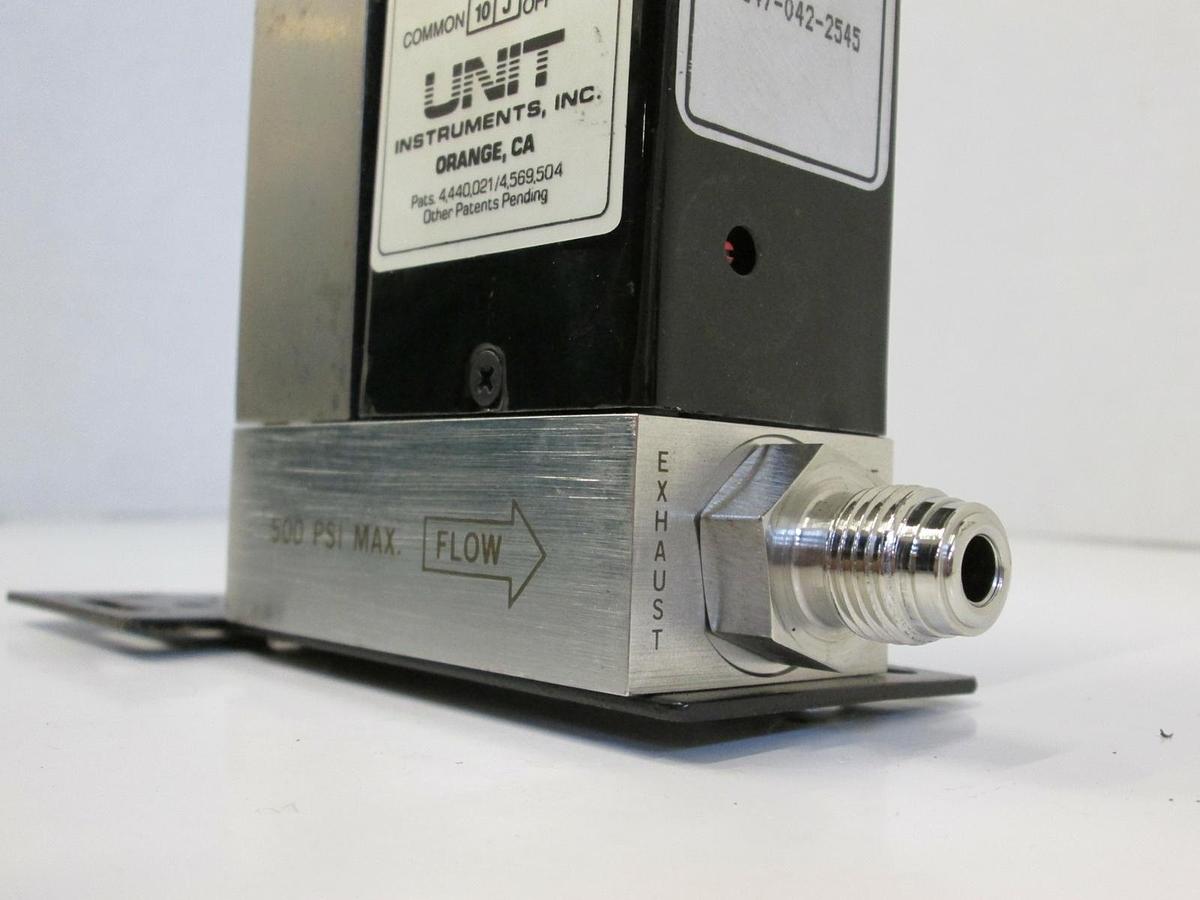 Used Unit UFC-1510A Mass Flow Controller MFC, O2, 15 SLM, 1/4" Male