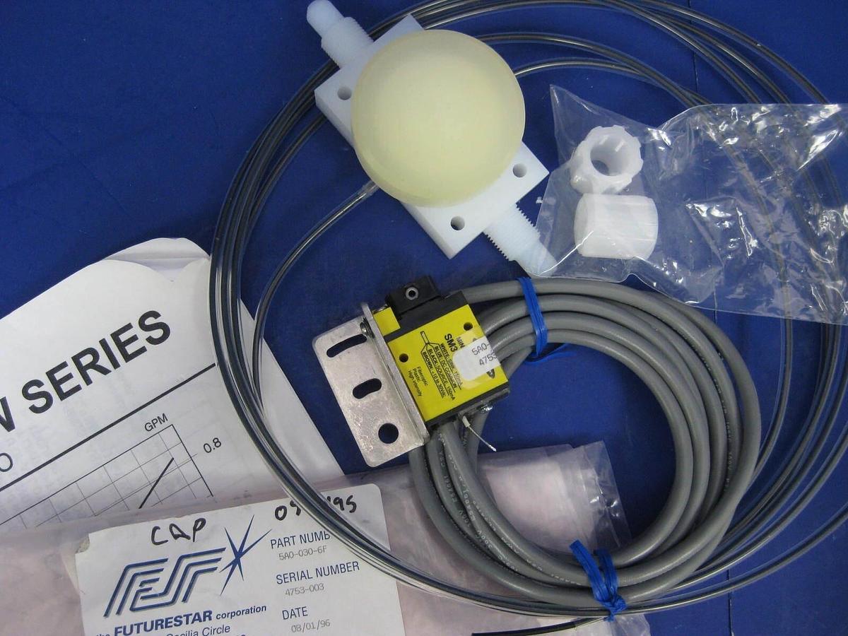 Used Futurestar Flowmeter 5A0-030-6F, 0.3-3.0 l/min w/ Banner SM312FPH Sensor