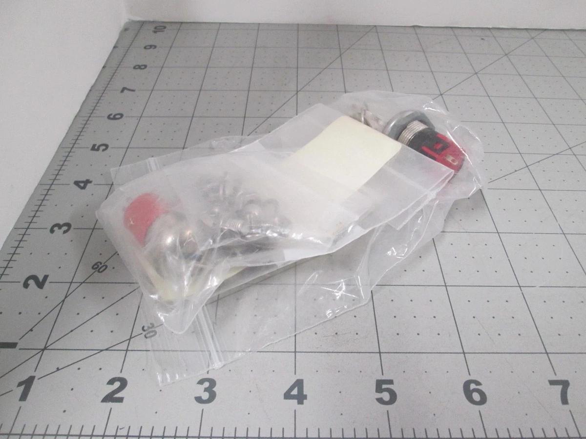 C&K Components, Y101132C202NB, Switch Key Lock, SPDT, New, Lot of 2