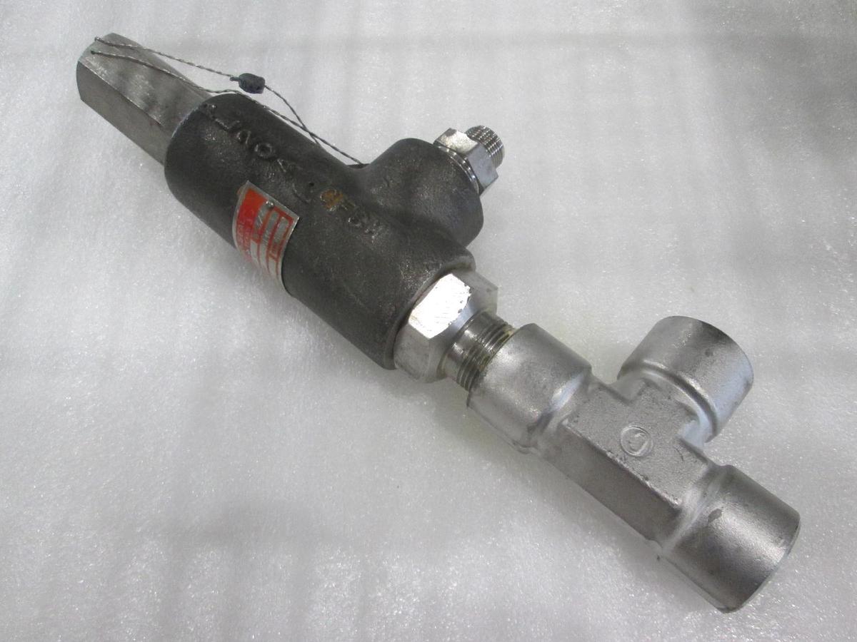 Used Hydro-Seal, 3CXV-30, Safety Relief Valve w/ Swagelok Valve, Used