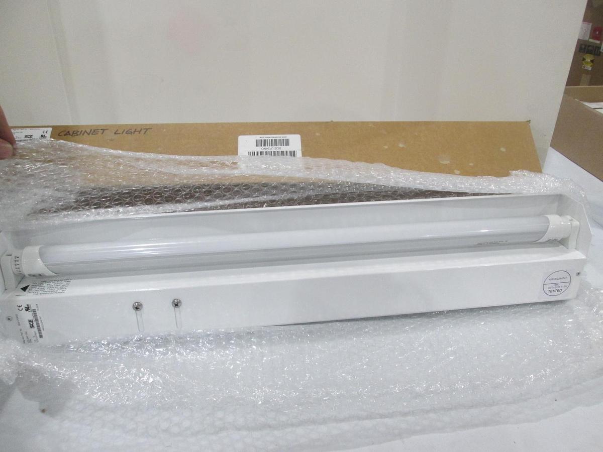 Saginaw Control, SCE-LF24NO, Cabinet Light Fixture, New
