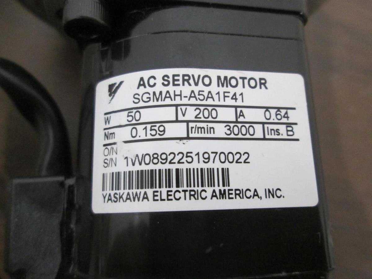 Used Yaskawa Electric, SGMAH-A5A1F41, AC Servo Motor Assy, Used
