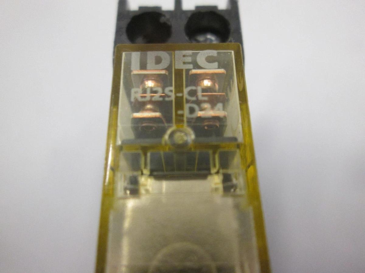 Used IDEC, RJ2S-CL-D24 Relay w/ SJ2S-07L Relay Socket, Used