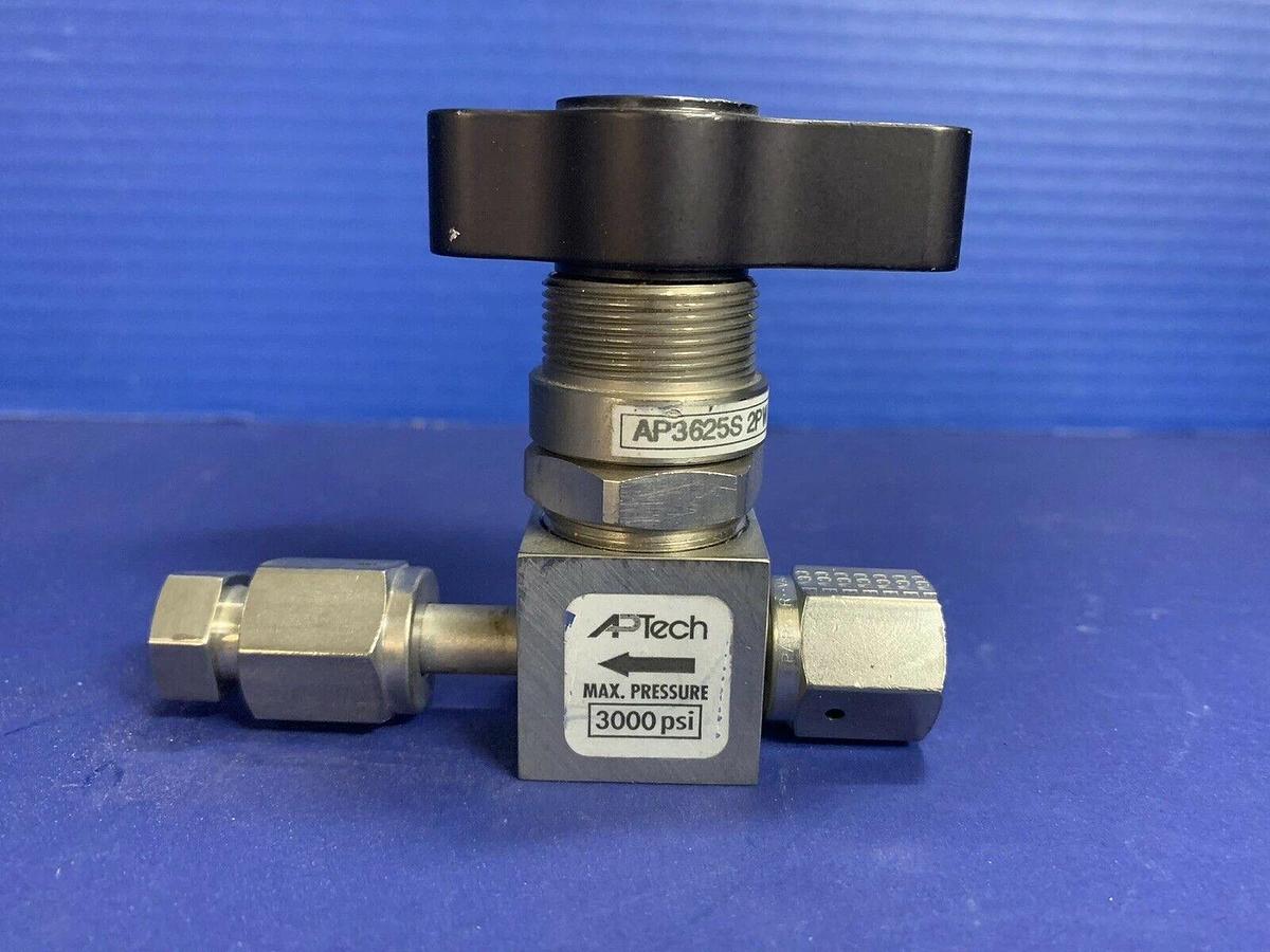 Used APTech AP3625SM 2PW FV4 FV4 Manual Diaphragm Valve, 1/4" FVCR, Used