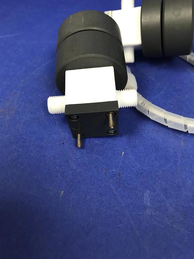 Used Furon NV2-224 HP NO/NC Pneumatic Valve 1/4",60 psi, 100 psi, w/ Tubing, Lot of 2