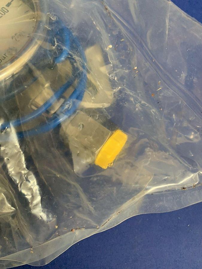 Used DruVa Type 201 Indicating Pressure Switch, 0 - 250 bar, New