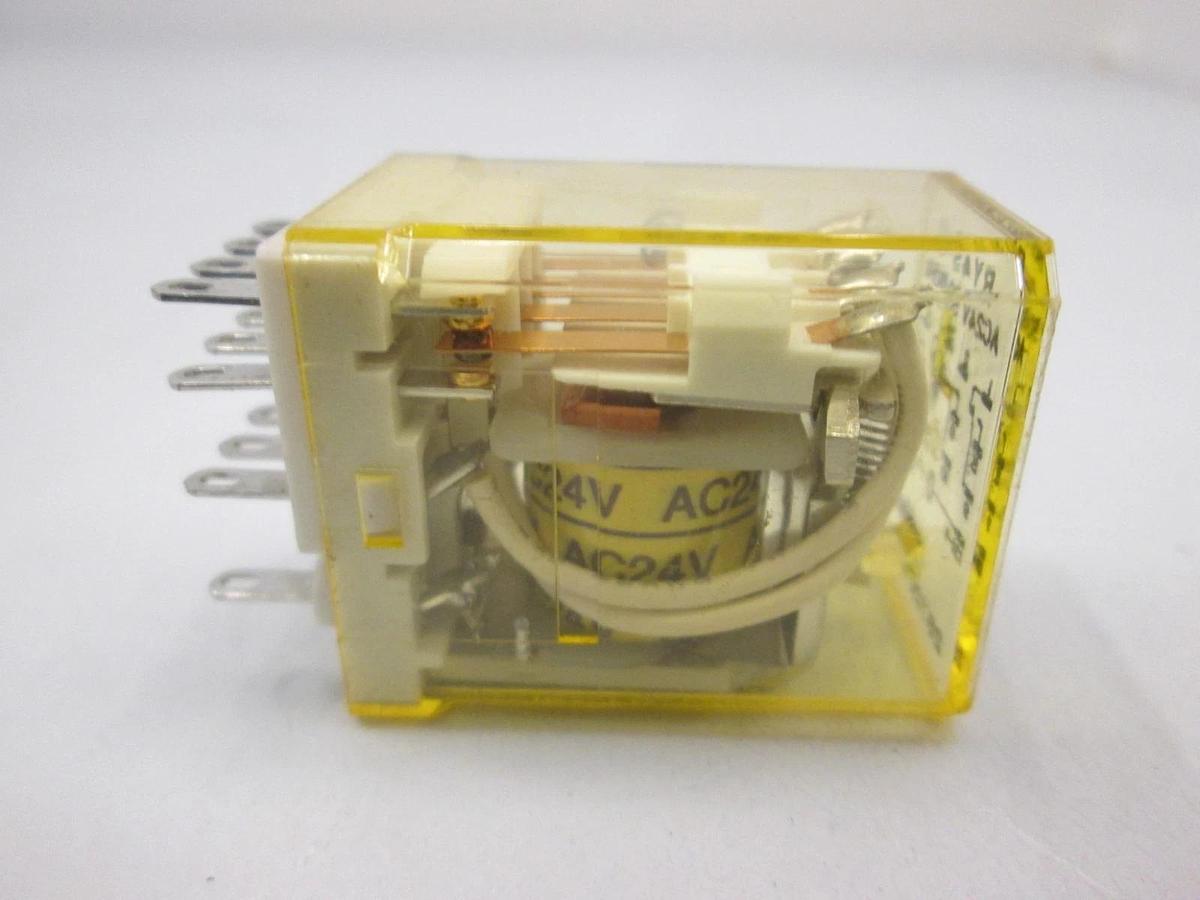 Used Idec, RY4S-U, Relay, AC24V, Used