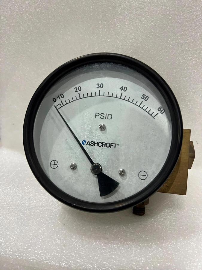 Used Ashcroft, 45-1131-AD-25L-XEM-V4-60# Differential Pressure Gauge 0-60 PSID, Used