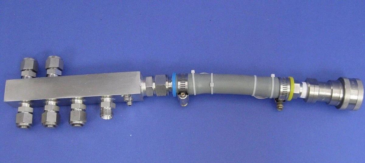 Used Parker SH4-62 Hydraulic Coupler Assembly with 3/4" Hose and 6 Port Manifold