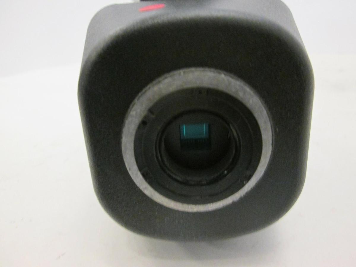 Used Pelco, DSP Color CCD Camera w/ Wall Bracket, CC3751H-2, Used