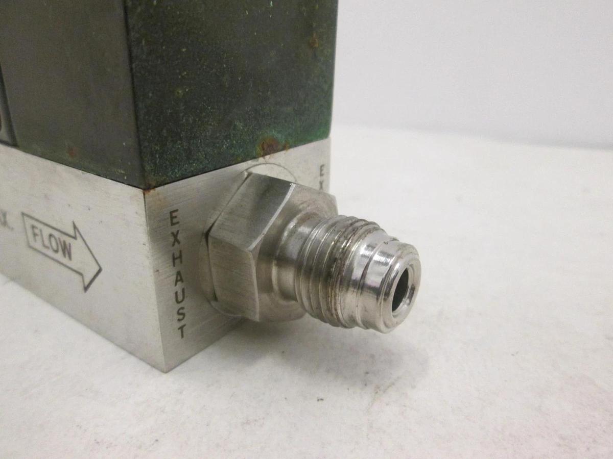 Used Unit UFC-1100A, Mass Flow Controller MFC, O2, 500 SCCM, Used