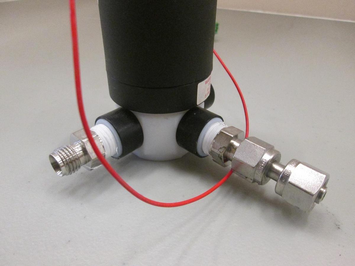 Used Furon, Solenoid Valve, DVX3-144D2, 100 PSI, Used