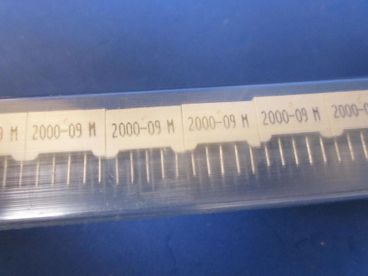 SunLed DUR14A Single Digit Numeric Display, 14.2mm/0.56 Character, Lot of 40