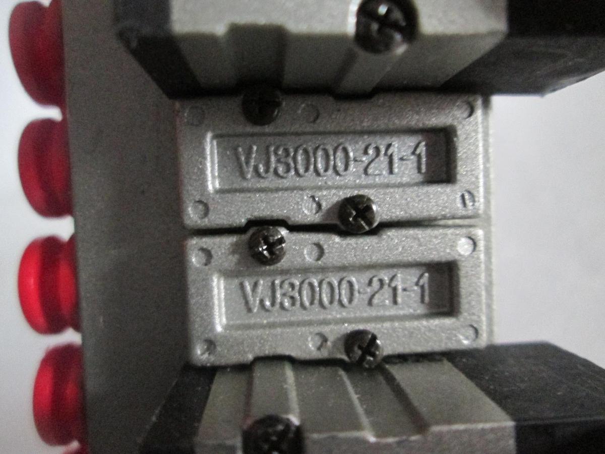 Used SMC, 10 Position Manifold Block Valve Assy w/ 5 Valves, Used