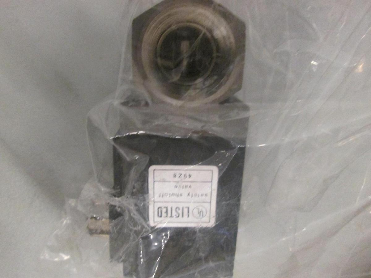 Used Burkert, 290-A-7/16, 230 PSI, Pneumatic Diaphragm Valve, New