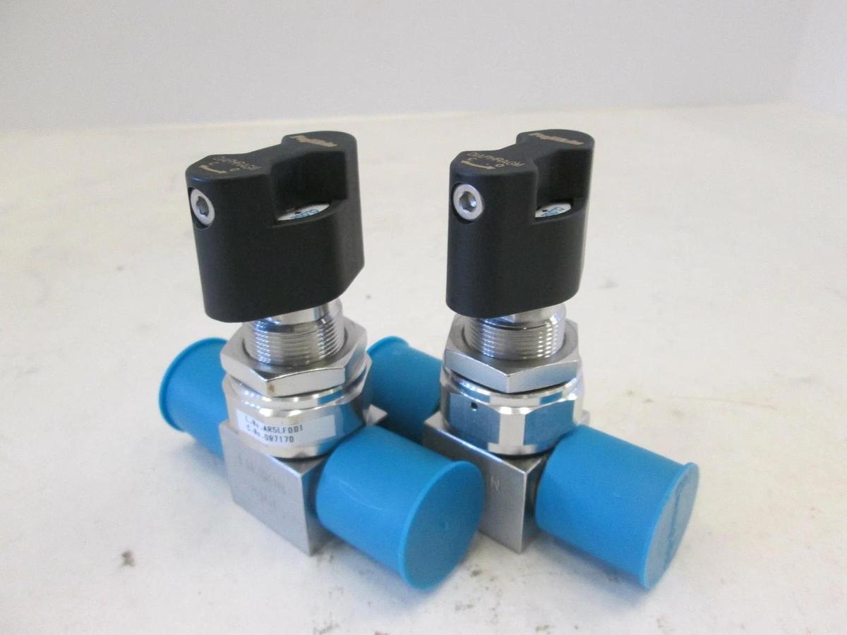 Used Fujikin, Model 097170, Diaphragm Valve, 1/4 FVCR Non Locking, Used, Lot of 2