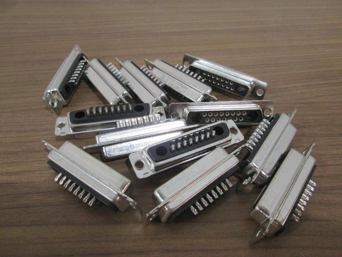 Used Amphenol, L77TWB17W2S, 15 Pin D-Sub Connector, 50V, Used, Lot of 13