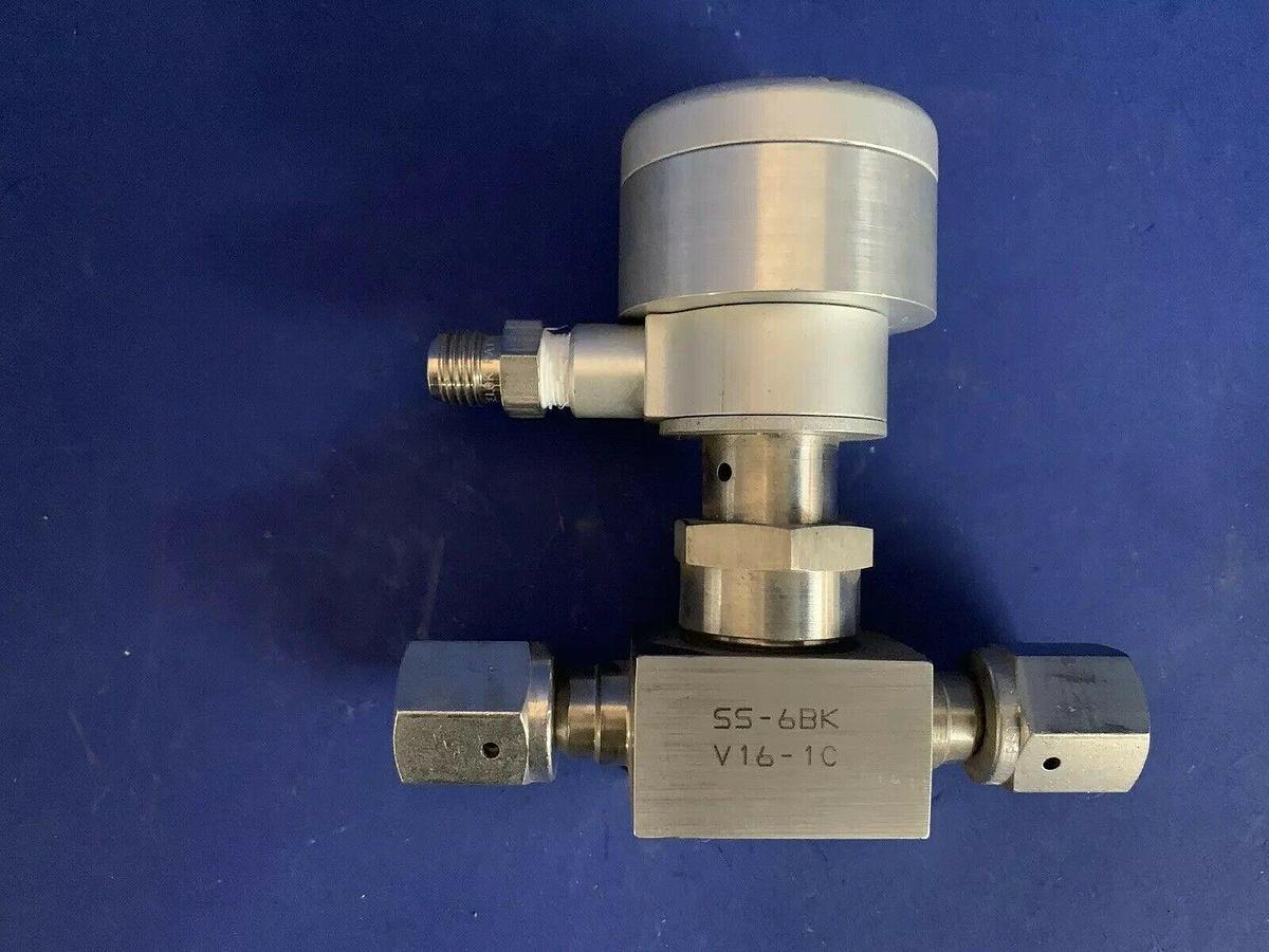Used Swagelok SS-6BK V16-1C Bellows Sealed Valve w/ NC Actuator 3/8" FVCR x 3/8" FVCR