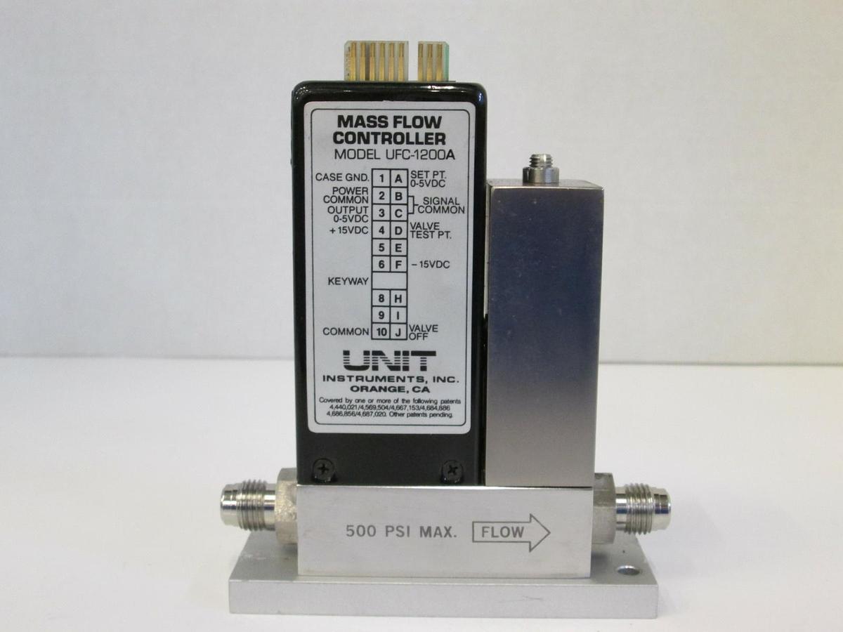 Used Unit UFC-1200A Mass Flow Controller MFC, SIH4, 50 SCCM, 1/4" Male