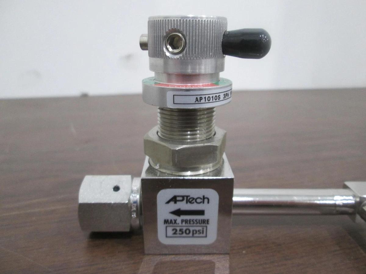 Used APTech, AP1010S 3PW MV4 MV4 O P Valve Assy w/ AP64SM FV4 Check Valve, 14", Used