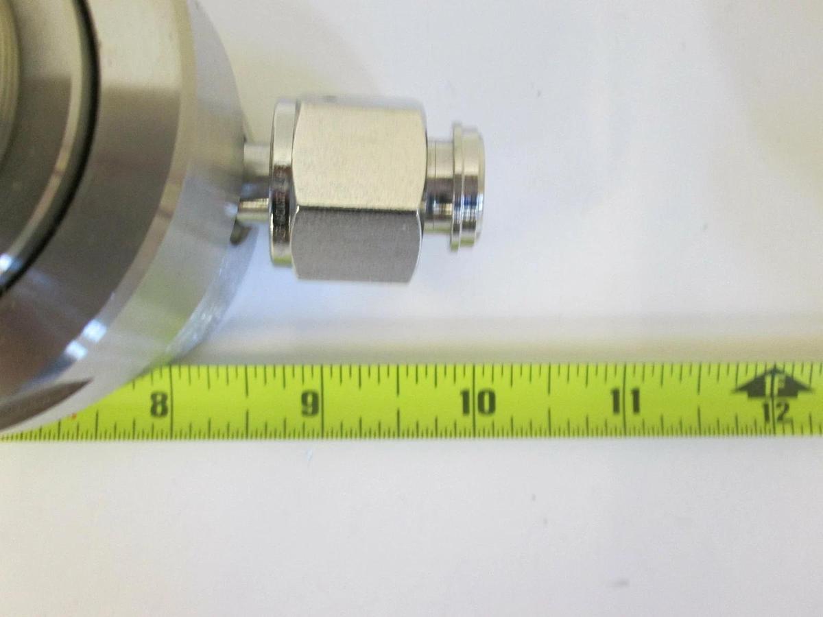 Used Veriflo SQ420 Regulator Gas Stick Assy w/ 944I Valve, Display Sensor