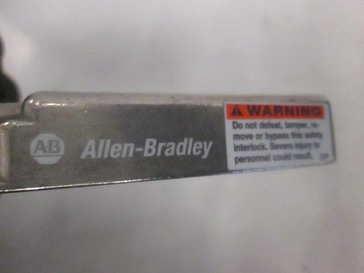 Used Allen-Bradley Guard Master Ferrgard GD2 Safety Switch, Used