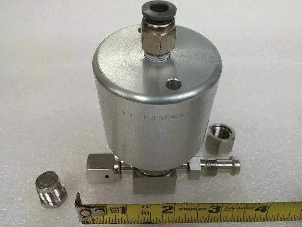 Used Nupro SS-HBTW4-C High Pressure Valve, 1/4" Tube x 3/8" Tube Butt, NC, Used