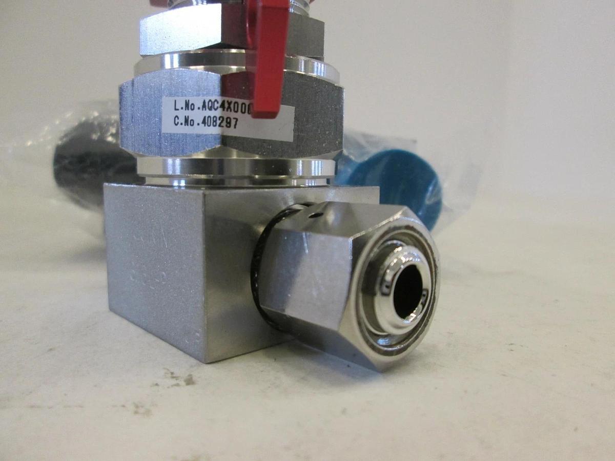 Used Fujikin, Model 408297, Diphragm Valve, 1/4 FVCR, Used, Lot of 2
