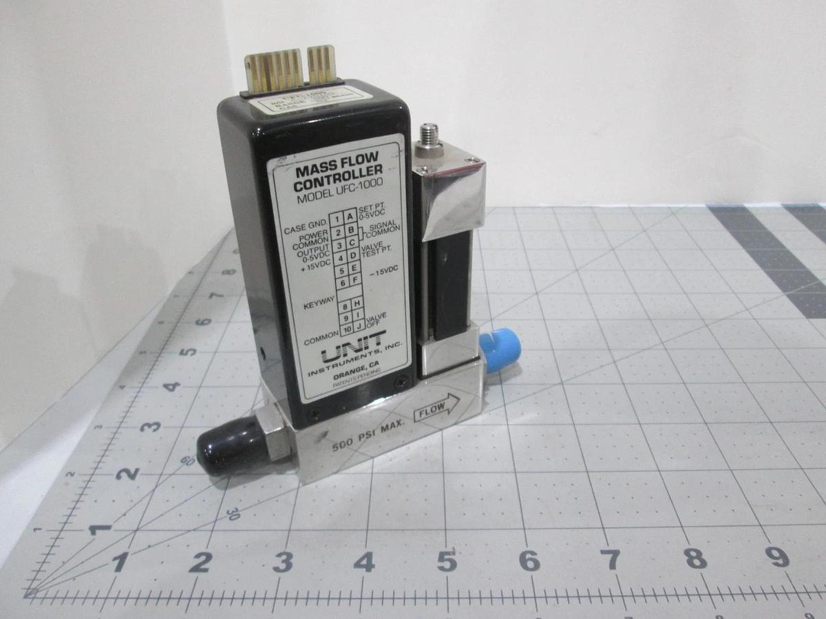 Used Unit, UFC-1000, Mass Flow Controller, O2, 300 SCCM, Used
