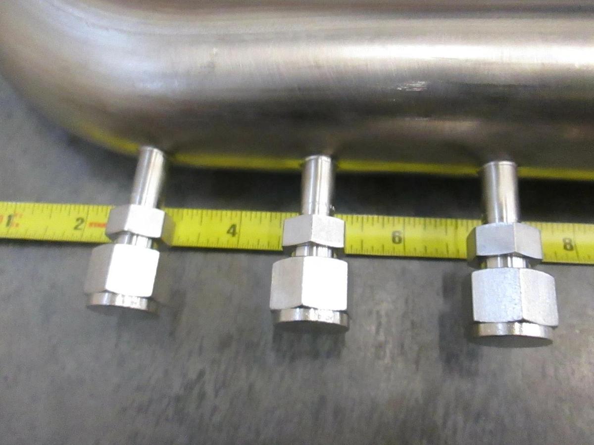 Used AMAT, 0050-32025, Elbow Vacuum Line with 5 Ports, New