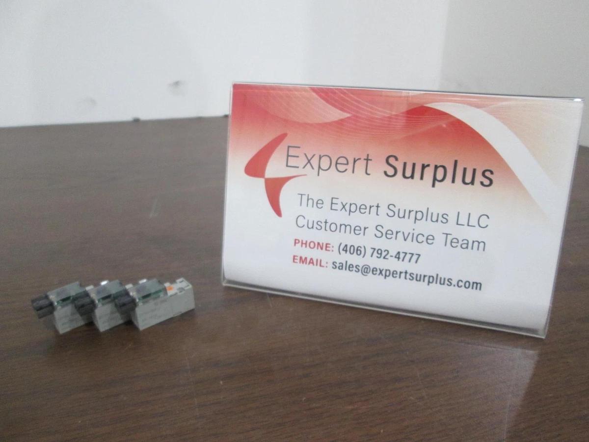 Used SMC, SY114-5MOZ, Solenoid Valve, 0.7MPa, Used, Lot of 3